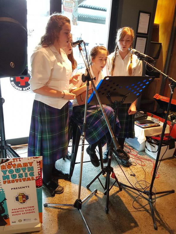 click on photo to return to Rotary Club Photo menu